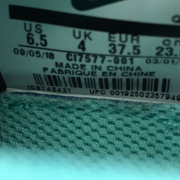 Nike Air VaporMax Flyknit 3 Gray/Pink Running Shoes CI7577-001 Women’s Size 6.5 - Picture 11 of 12